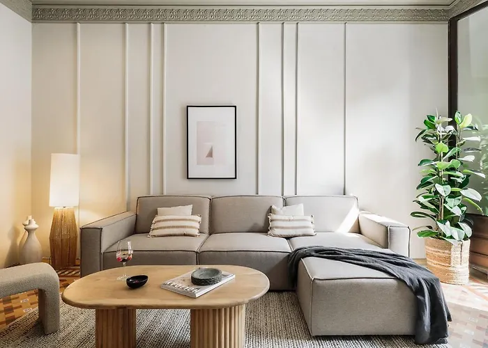 Albori - 2 Bedrooms And Balcony In Eixample Dreta