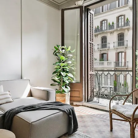 Albori - 2 Bedrooms And Balcony In Eixample Dreta