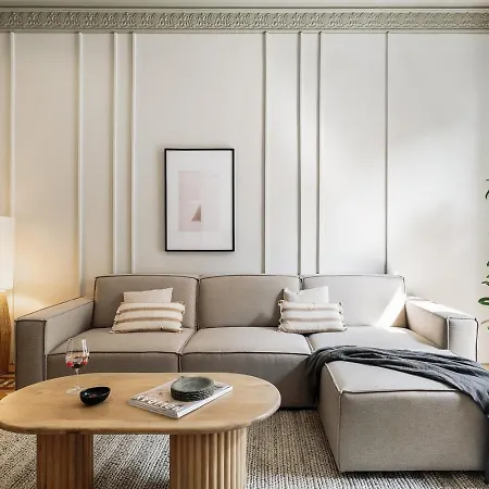 Albori - 2 Bedrooms And Balcony In Eixample Dreta