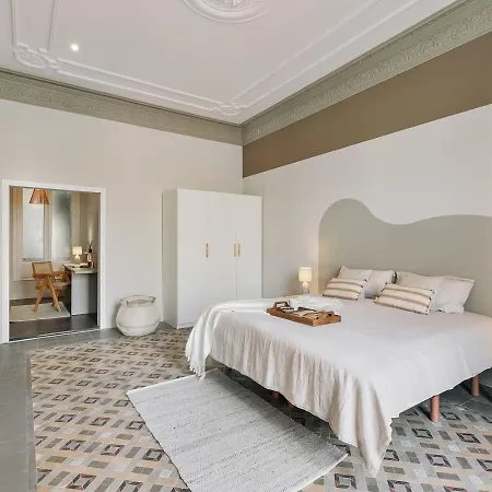 Albori - 2 Bedrooms And Balcony In Eixample Dreta Appartement *